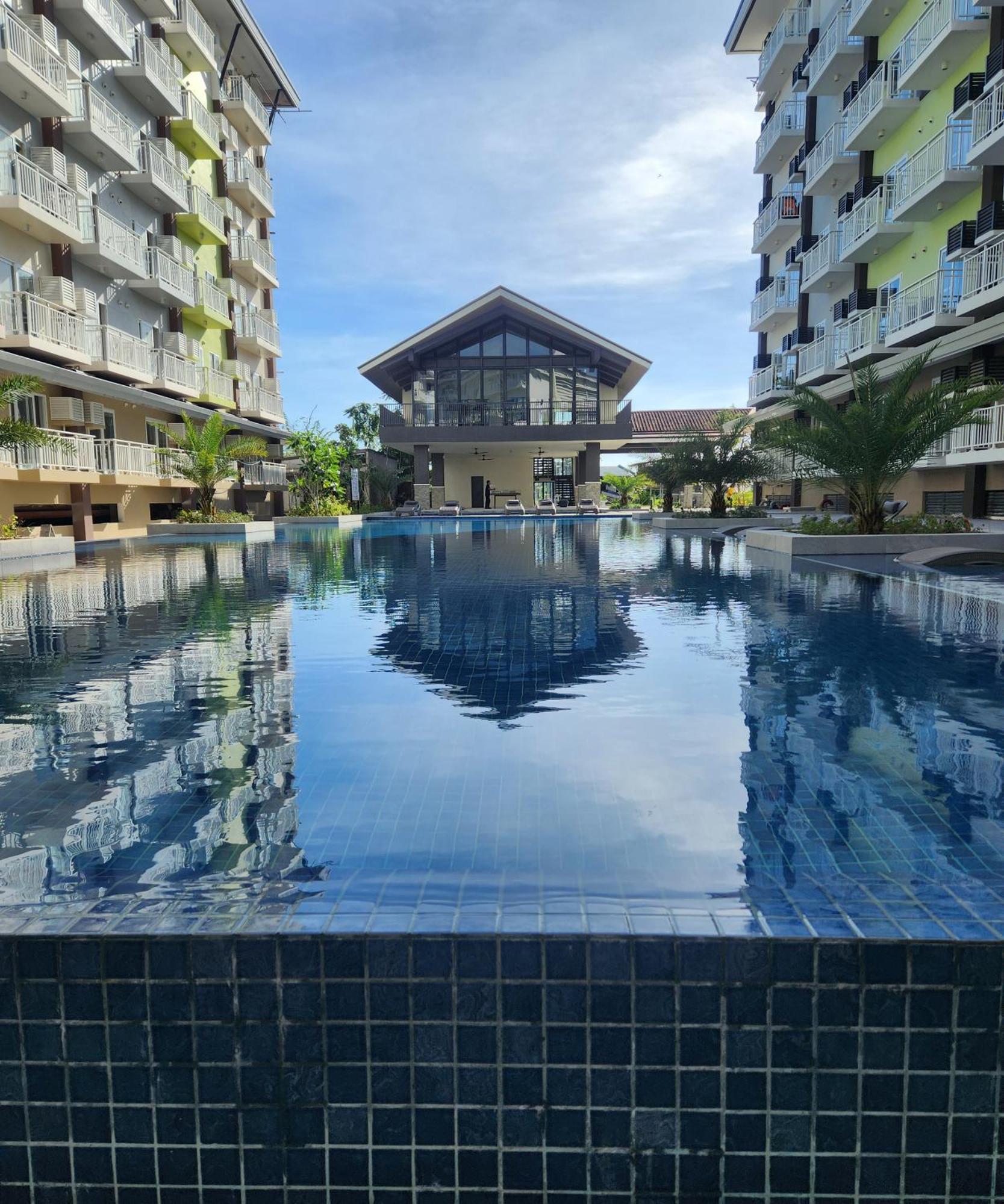 Condo Azur Suites A125 Amani Resorts Residences , 5 Minutes Airport, Netflix, Stylish, Cozy With Luxurious Swimming Pool Lapu-Lapu City Bagian luar foto