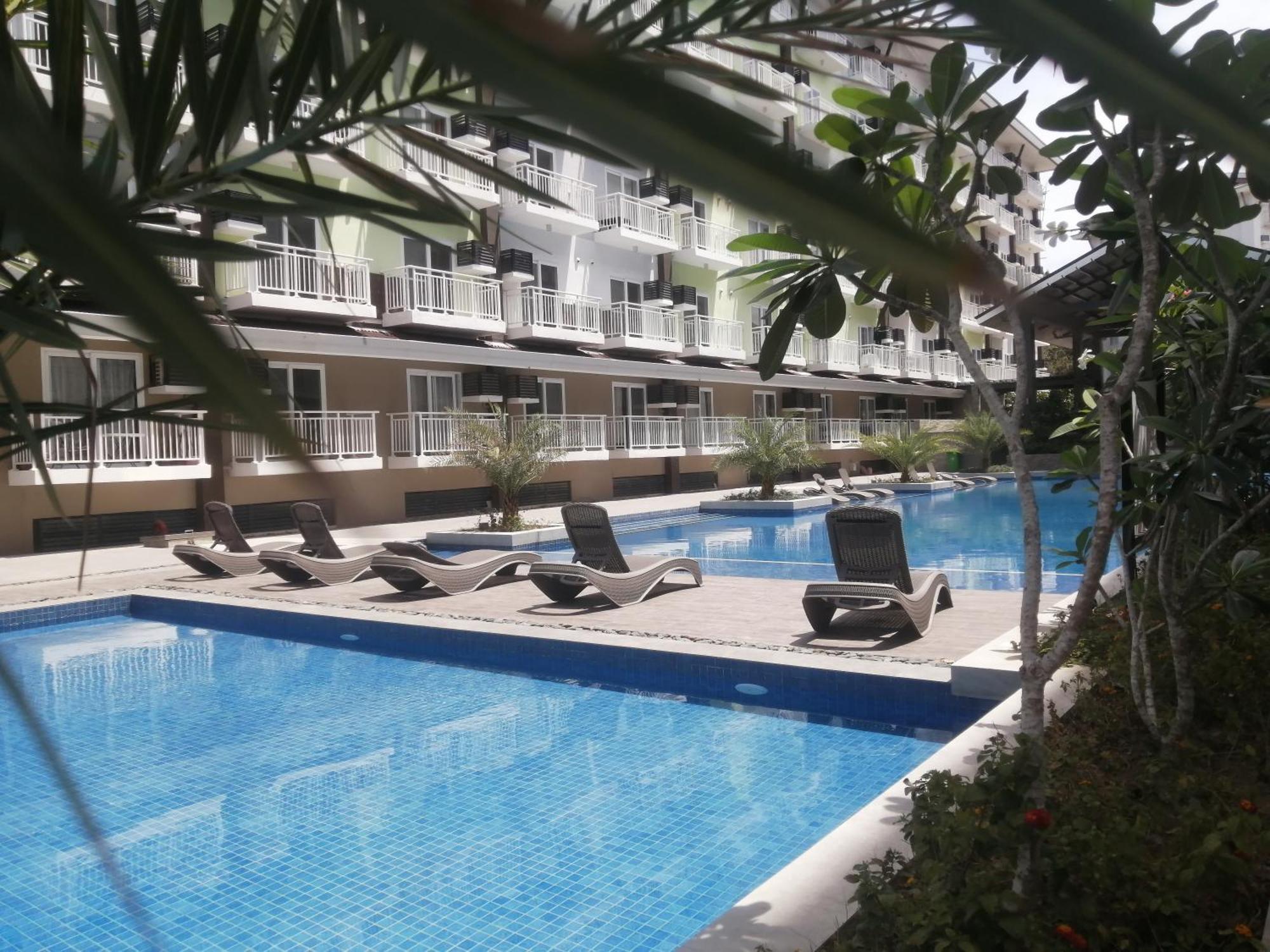 Condo Azur Suites A125 Amani Resorts Residences , 5 Minutes Airport, Netflix, Stylish, Cozy With Luxurious Swimming Pool Lapu-Lapu City Bagian luar foto